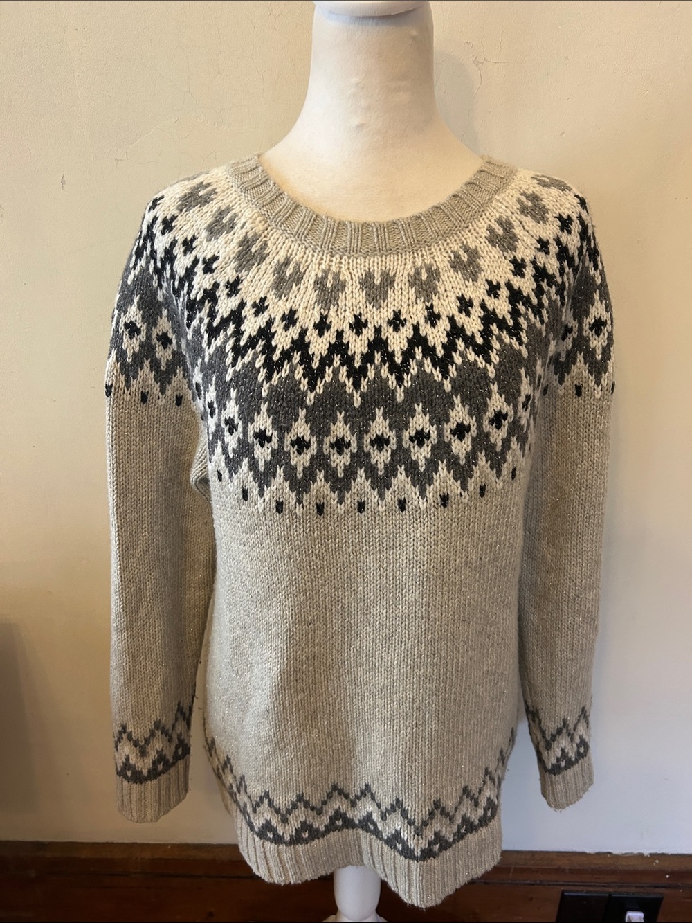 Talbots Gray and Dark Gray Nordic Yoke Crewneck Sweater Size M EUC